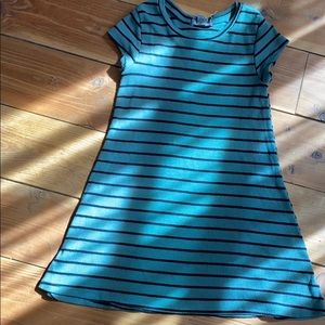 Short sleeve Billabong tee!
